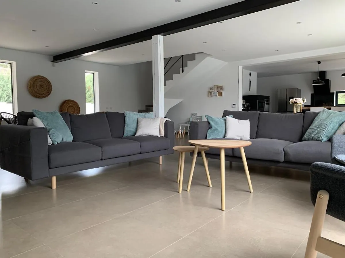 Magnifique Villa classée 4* meublé de tourisme Flassans-sur-Issole 0*,
