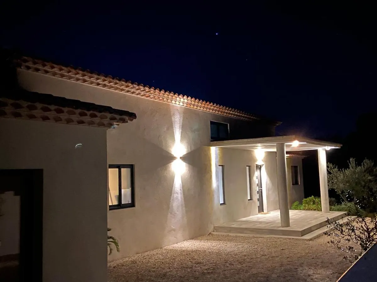 Magnifique Villa classée 4* meublé de tourisme Flassans-sur-Issole