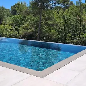  Hébergement de vacances Petit Paradis Sur Golf